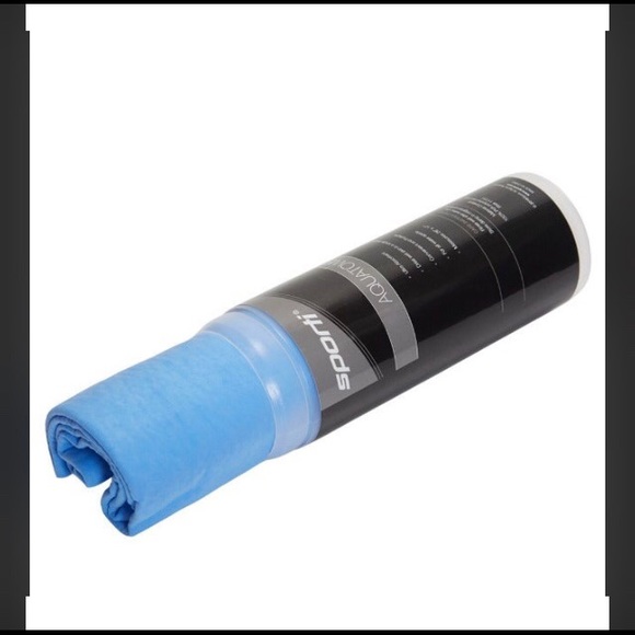 Sporti “26x17” Chamois Swim Towel New - Picture 2 of 4